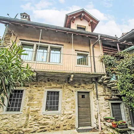 Casa Dei Gelsomini By Interhome