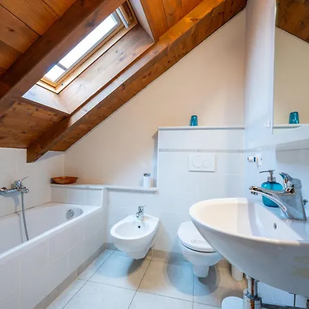 Holiday home Casa Dei Gelsomini By Interhome Mergozzo